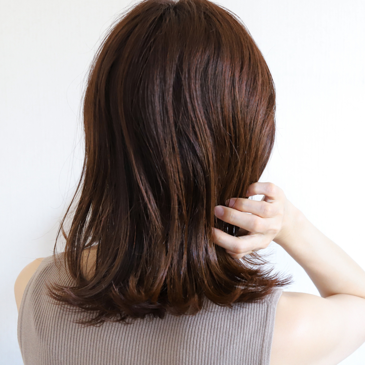 ミディアムヘアの女性